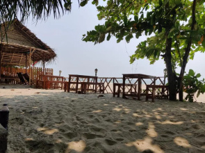 Shalom Beach Residency
