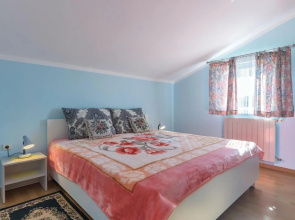 Nice Home in Peroj With Wifi and 2 Bedrooms