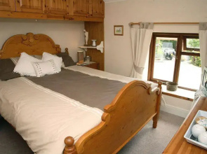 Stones Throw B&B