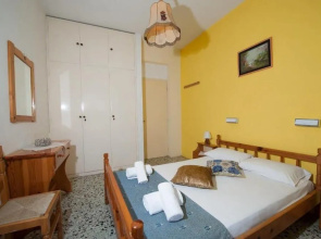 Nikos Studios & Apartments