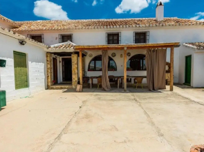 Cortijo Alzamigaja Archidona by Ruralidays