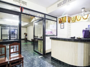 Hotel Lord Shiva by OYO