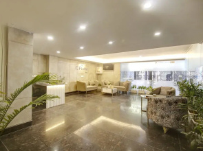 FlxHo Quad - Luxury Studio Apart Hotel