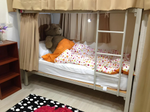 Pineapple Backpackers Hostel