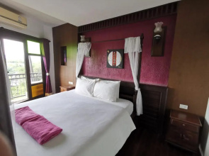 Dee Andaman Hotel