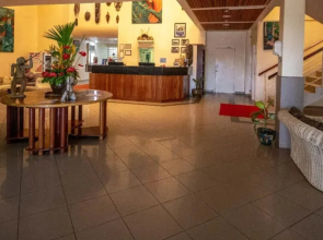 Bird of Paradise Hotel & Apartments