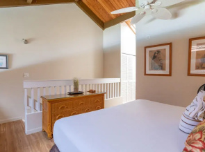Hale Mahina #b403 2 Bedroom Condo by RedAwning