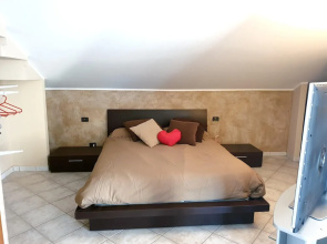 Apartment With One Bedroom In Santantonino With Furnished Terrace And Wifi 2 Km From The Beach