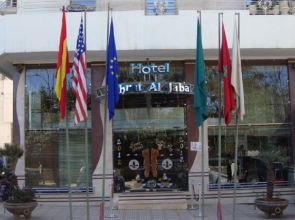 Hotel Zahrat Al Jabal