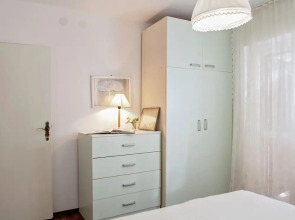 Delightfully Decorated Apartment with Sea View near Beach