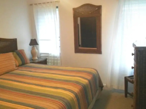 Village Manor B21