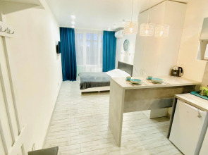 Вокруг света на улице Революции 1905 года