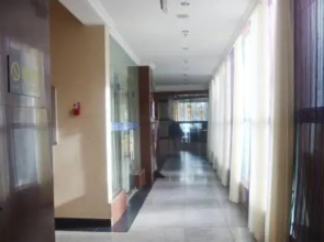 Lhasa Jinzang Hotel