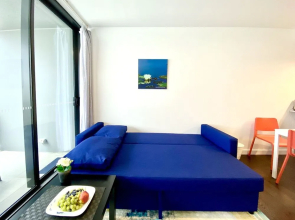 Airtrip Apartments on Cordelia