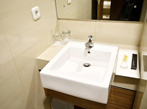 ZEN Premium Kuningan Karet