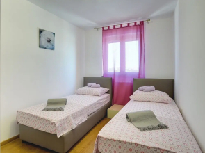 Villa in Pula With sea Beach