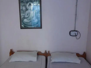 Rahul Buddha Guest House