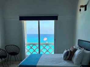 Beach and Ocean Front Apartments 1