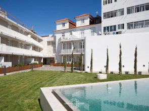 Designer´s Apartment with Parking and swimming pool 58 by Lisbonne Collection