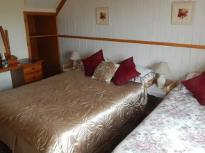 The Olde Castle B&B