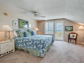 Turtleback 09 3 Bedroom Villa by RedAwning