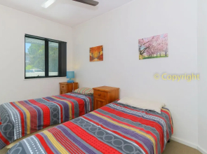 Serenity 3 Bedroom Holiday Apartment