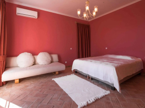 Villa Corotelo by Portucasa