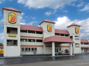 Super 8 by Wyndham Fernley