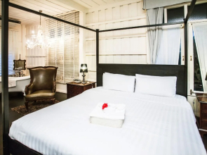 The Hen Hua Hin Private Beach Villa