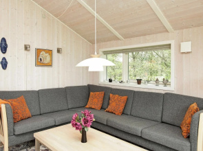 Cozy Holiday Home in Oksbøl With Terrrace