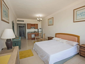 Navy Chalets Hurghada