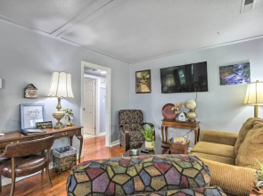 3 Mi to Downtown: Family-friendly Birmingham Home