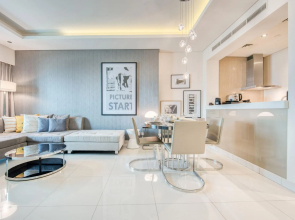 Cool Dubai Apt Next Burj Khalifa Design District