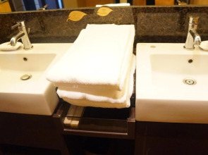 Noah's Ark Hotel & Resort