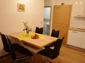 Turistična Kmetija Čebelji Gradič