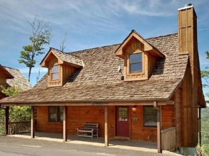 American Patriot - 3 Br Cabin