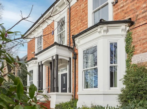 Host Stay Apartment 2 Upton House