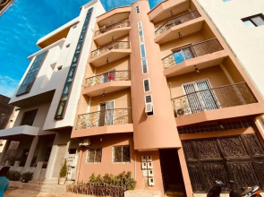 Mam Lovely 3-bed Apartment in Dakar-almadies