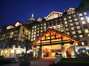 Orient MGM International Hotel