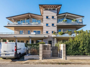 Il Coccodrillo 20 con Piscina by Wonderful Italy