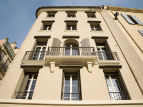 Suites Coronell d'En Vila