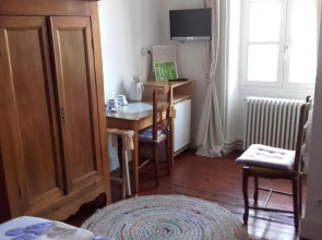 Chambre d'Hôtes La Tour de Brazalem