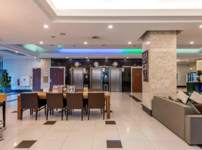 XO Hotels Blue Tower