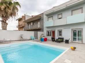 Villa Salemi With Pool