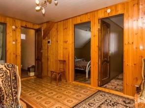 Alina Guest House