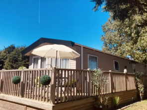 Remarkable 3-bed Cottage in Northampton