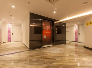 7 Days Inn·Yunfu Jinshan Bus Terminal