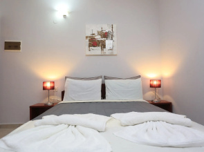Adonis Hotel & Village