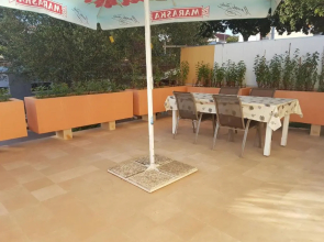 Hana Apartments