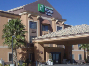 Holiday Inn Express Hotel & Suites Hesperia by IHG